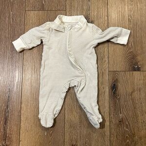 Dordor & GorGor organic 3-6 month footie/onesie